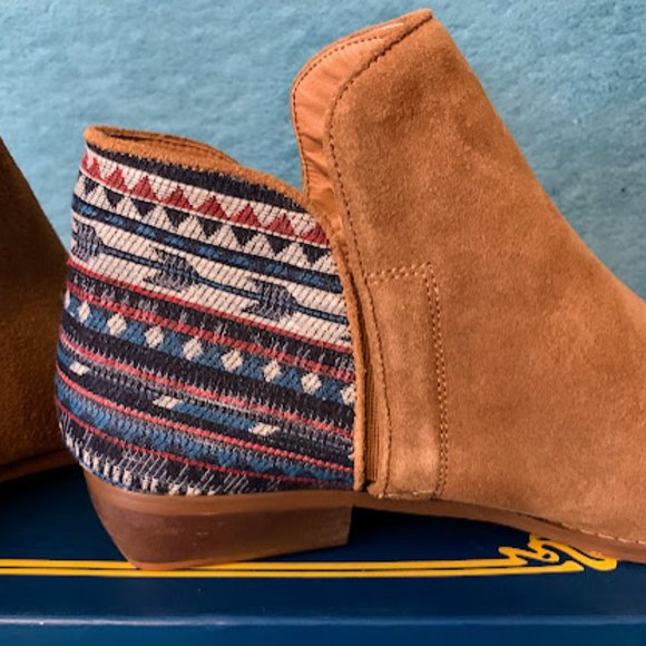 NWT Sbicca Cira Suede Embroidered Southwestern Ankle Boots - Picture 7 of 7